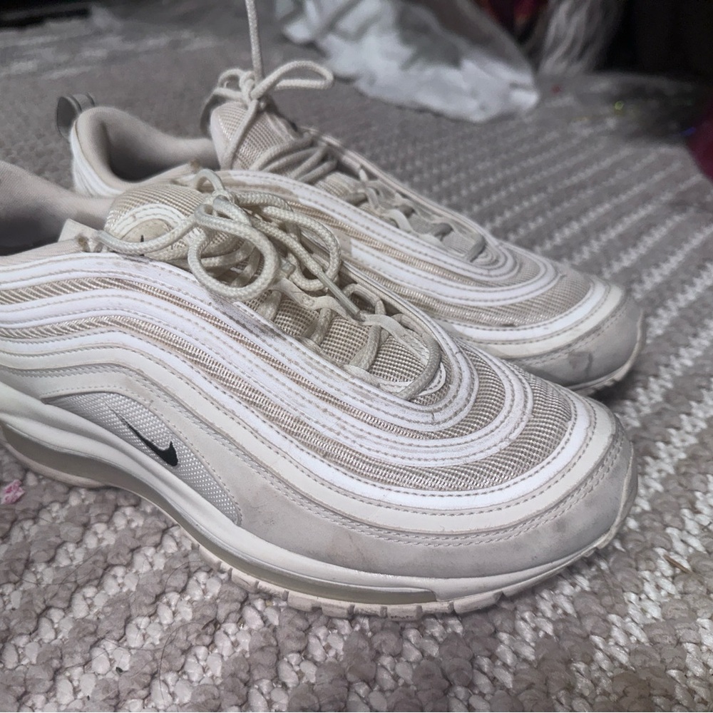 Women's Cream/white Nike Sneakers